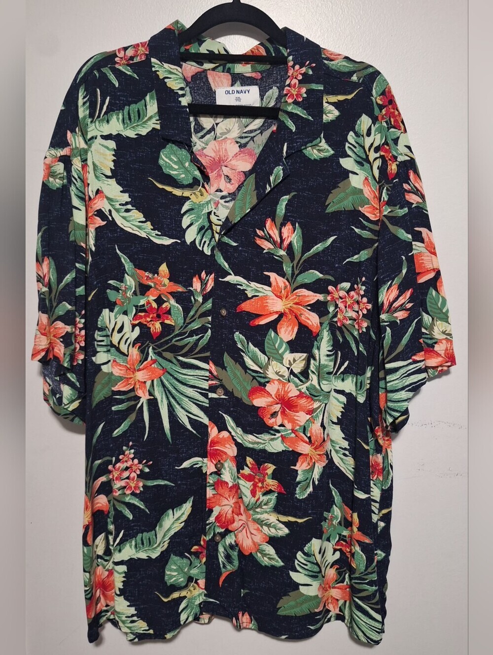 XXL Old Navy Black Shirt with Coral Floral and Green Leaves